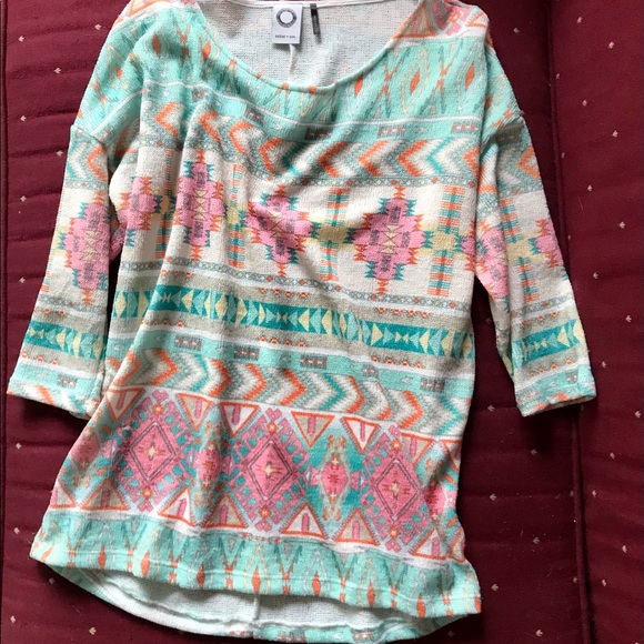 Anthropologie Akemi + Kin Morganna Aztec Print Top - Picture 4 of 5
